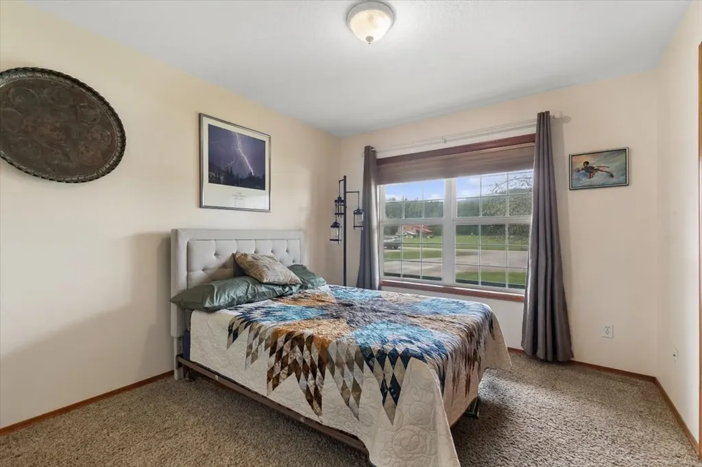 125 Grizzly Claw Trail Kalispell MT 59901