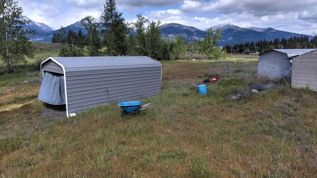 4721 Teddy Bear Lane Stevensville MT 59870