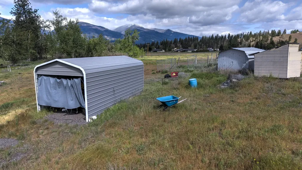 4721 Teddy Bear Lane Stevensville MT 59870