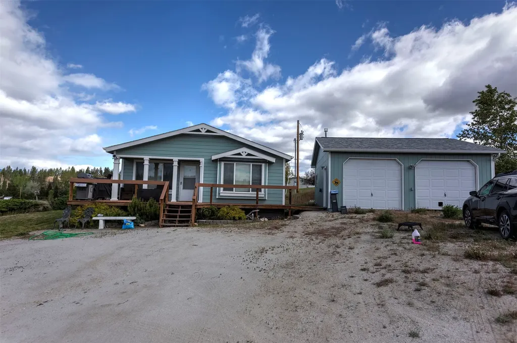 4721 Teddy Bear Lane Stevensville MT 59870