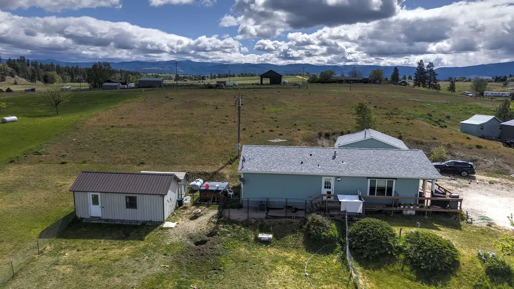4721 Teddy Bear Lane Stevensville MT 59870