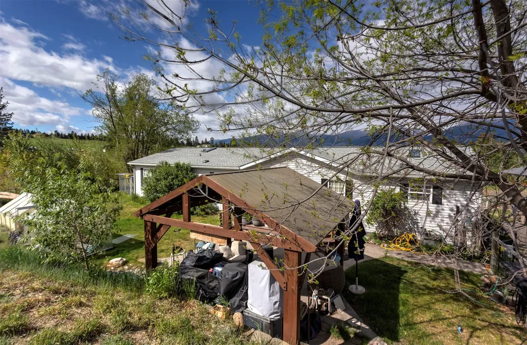 4721 Teddy Bear Lane Stevensville MT 59870