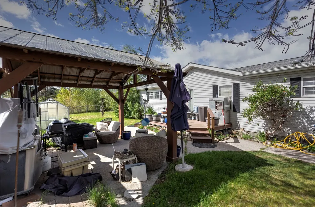 4721 Teddy Bear Lane Stevensville MT 59870