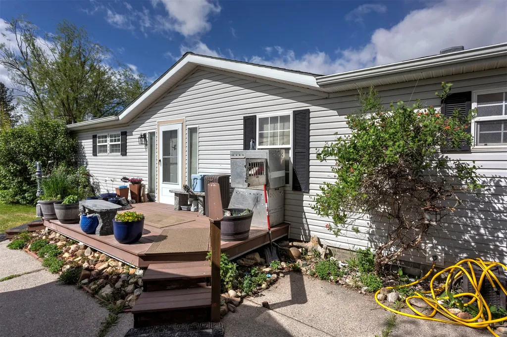 4721 Teddy Bear Lane Stevensville MT 59870