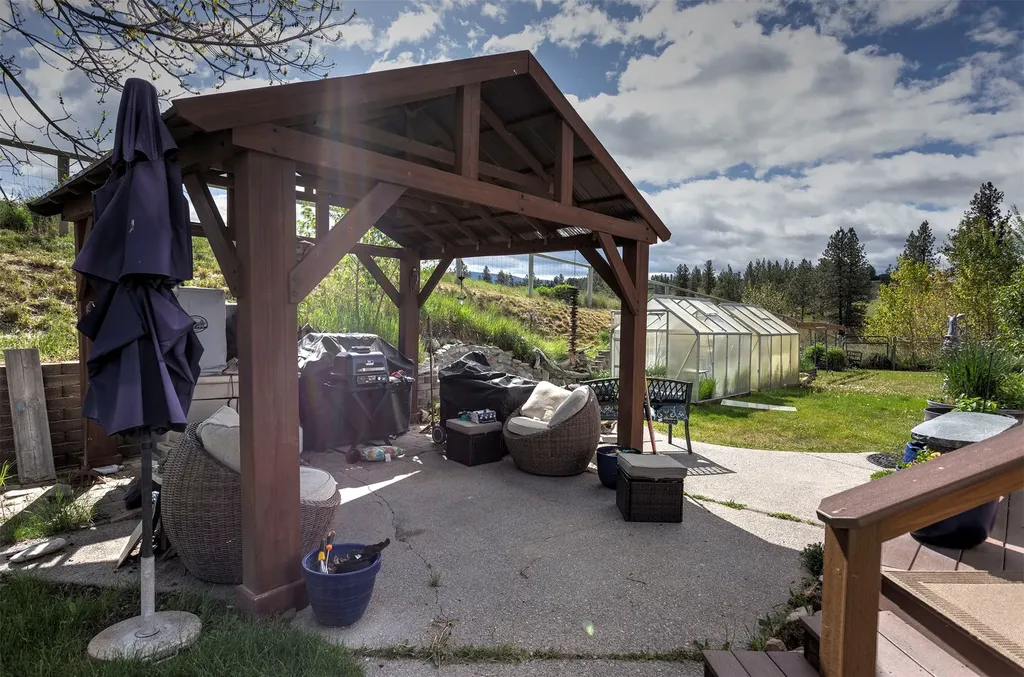 4721 Teddy Bear Lane Stevensville MT 59870