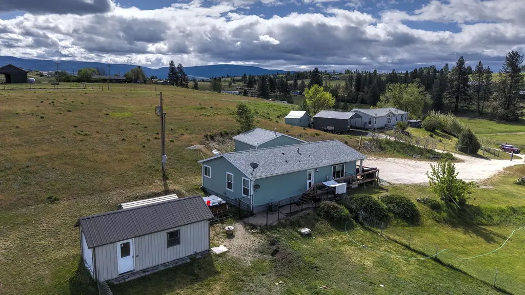 4721 Teddy Bear Lane Stevensville MT 59870