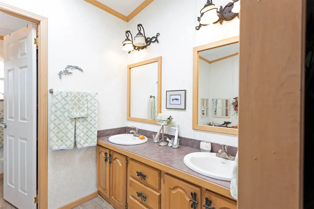 4721 Teddy Bear Lane Stevensville MT 59870