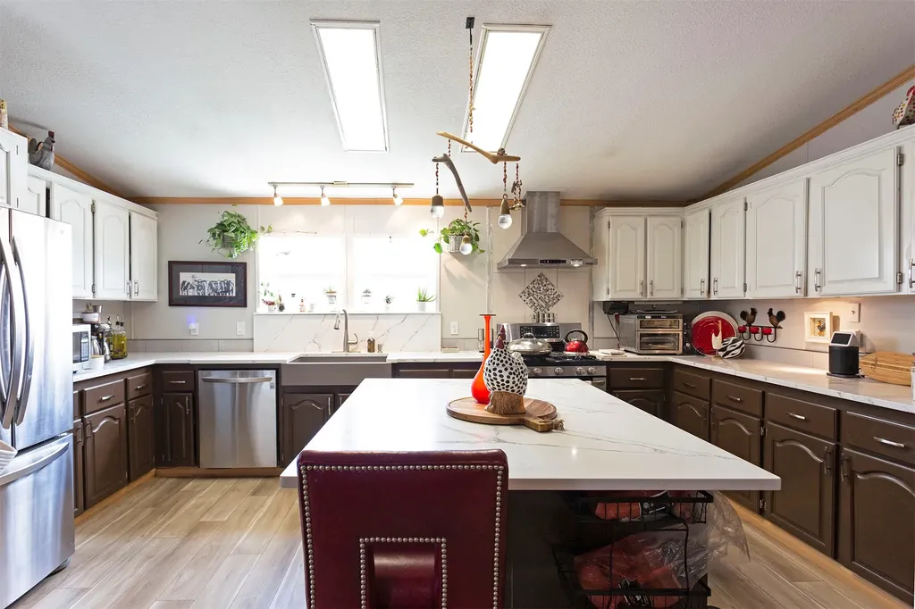 4721 Teddy Bear Lane Stevensville MT 59870