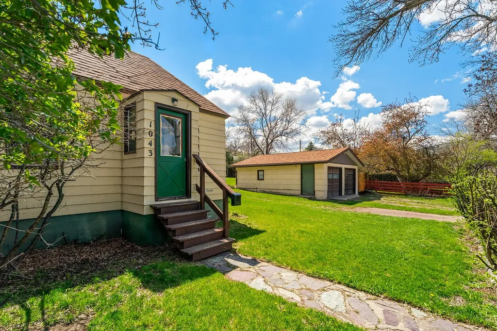 1043 5th Avenue Helena MT 59601