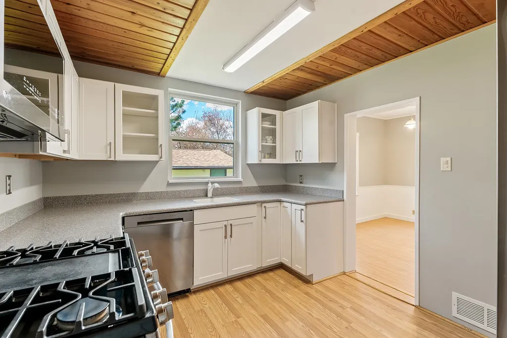 1043 5th Avenue Helena MT 59601