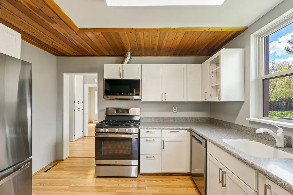 1043 5th Avenue Helena MT 59601