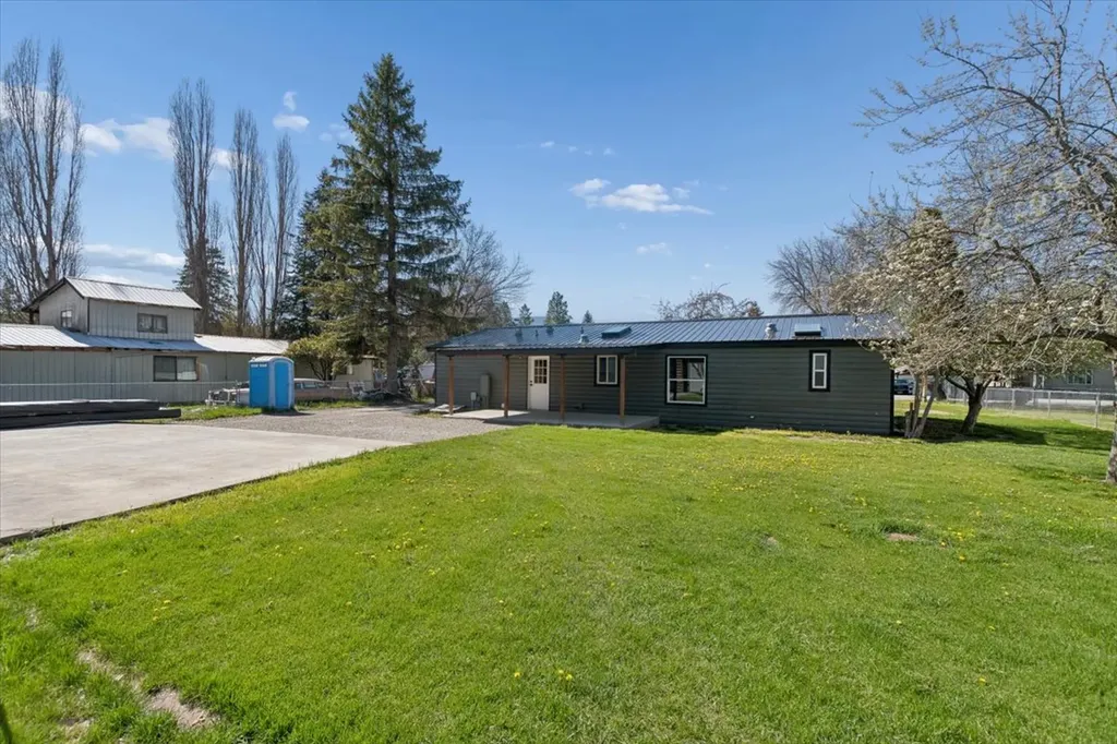 261 Gateway Street Rexford MT 59930