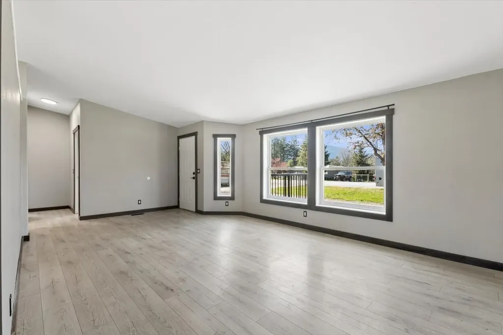 261 Gateway Street Rexford MT 59930