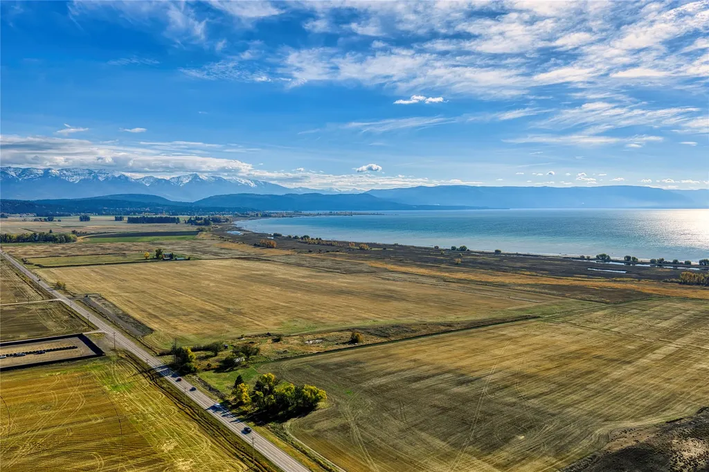 1040 Mount Highway 82 Somers MT 59932