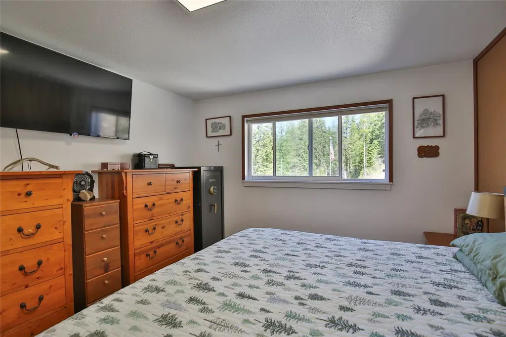 57 Hope Valley Road Trout Creek MT 59874