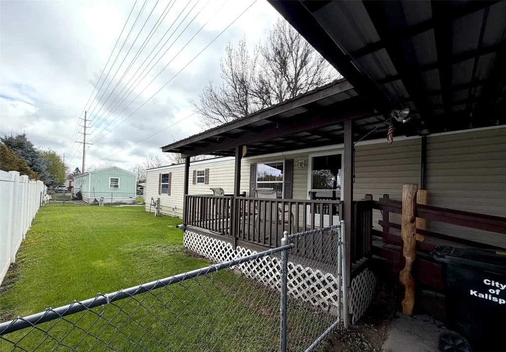 1717 S Woodland Drive Kalispell MT 59901