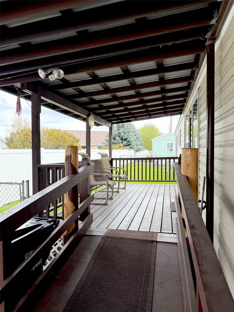1717 S Woodland Drive Kalispell MT 59901