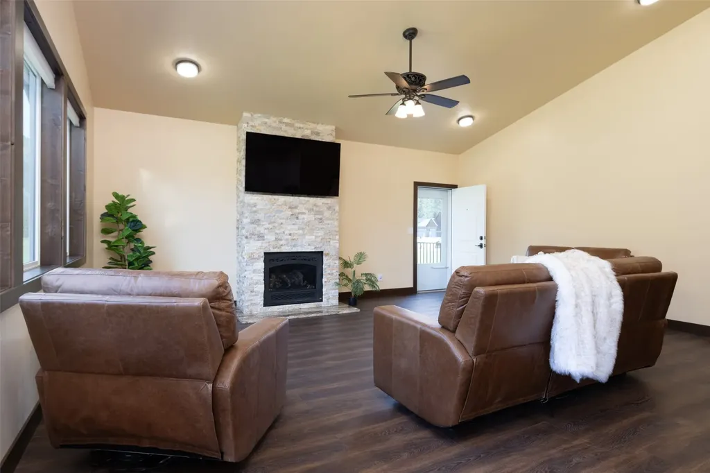 29 Shoreline Drive Thompson Falls MT 59873