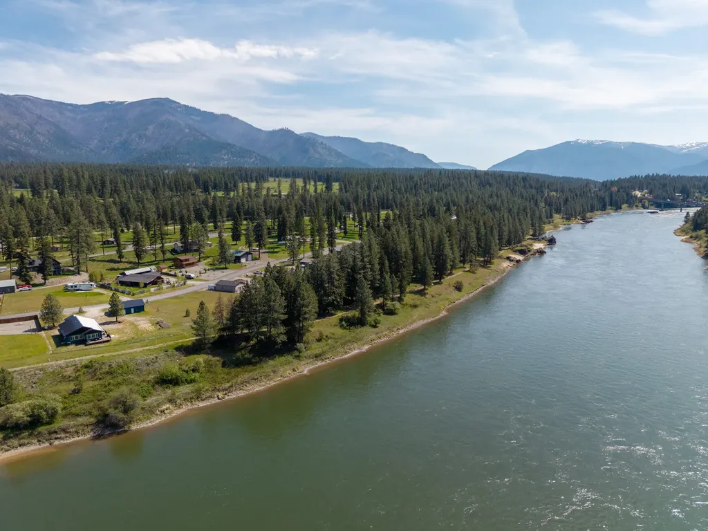 29 Shoreline Drive Thompson Falls MT 59873