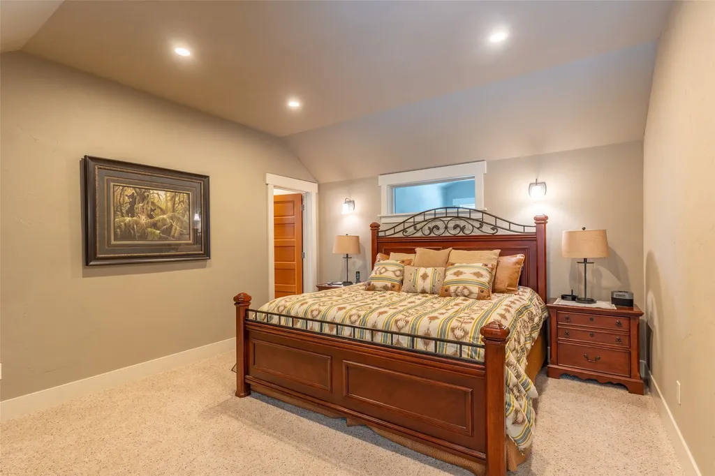 935 Pack Rat Lane Whitefish MT 59937