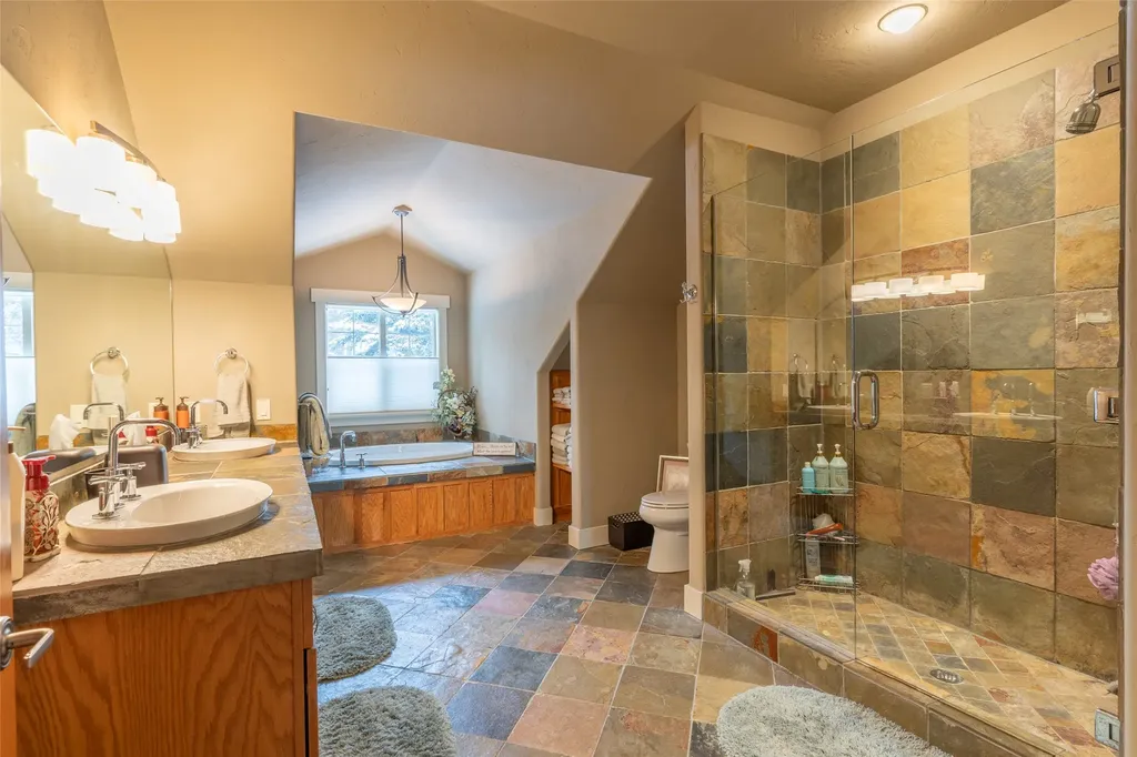 935 Pack Rat Lane Whitefish MT 59937