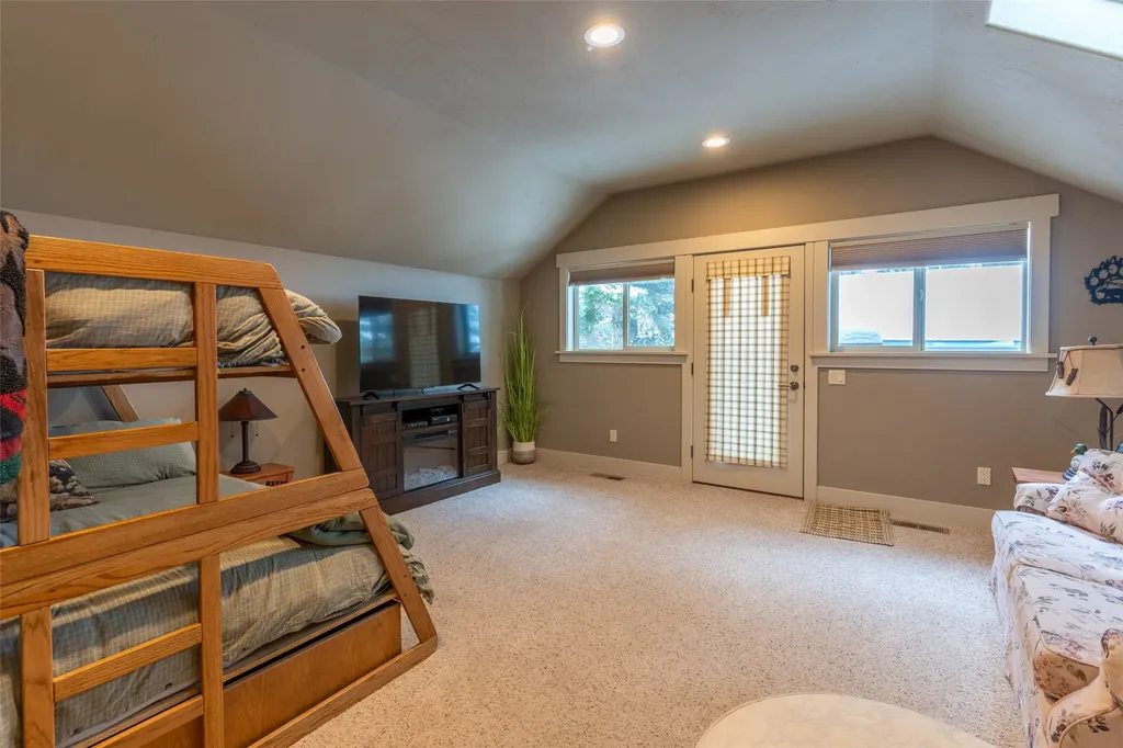 935 Pack Rat Lane Whitefish MT 59937