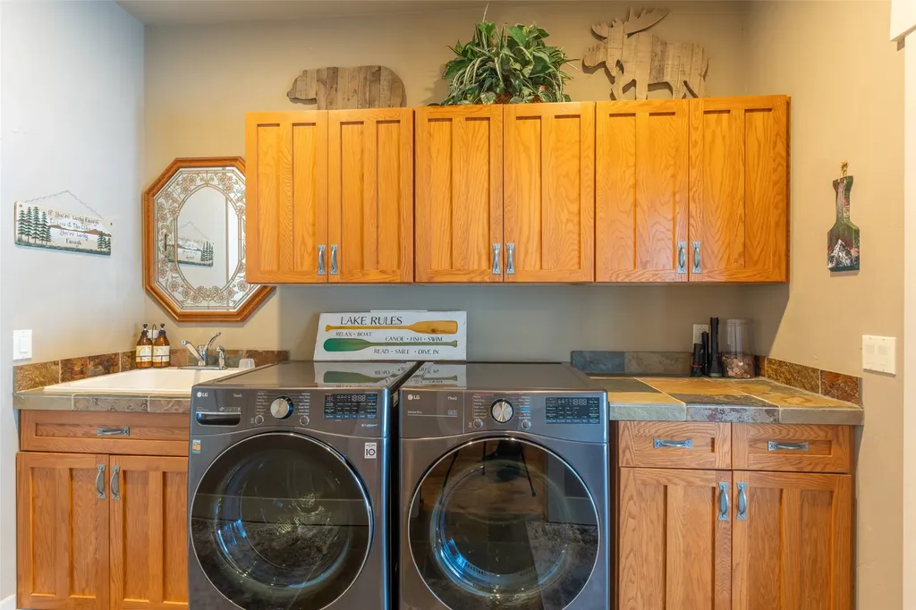 935 Pack Rat Lane Whitefish MT 59937