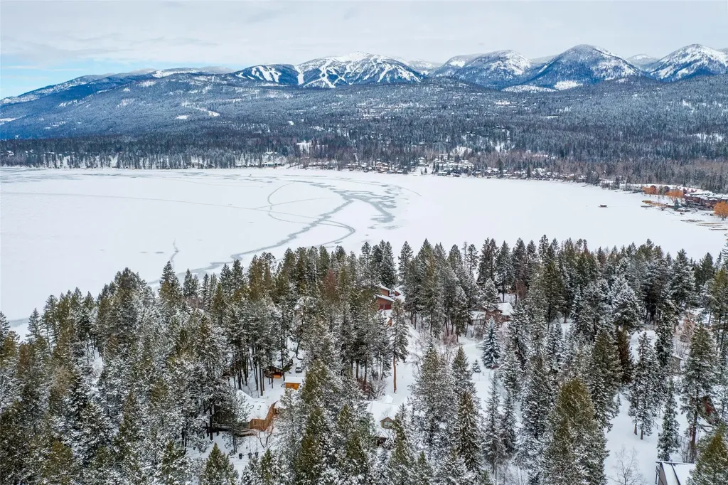 935 Pack Rat Lane Whitefish MT 59937
