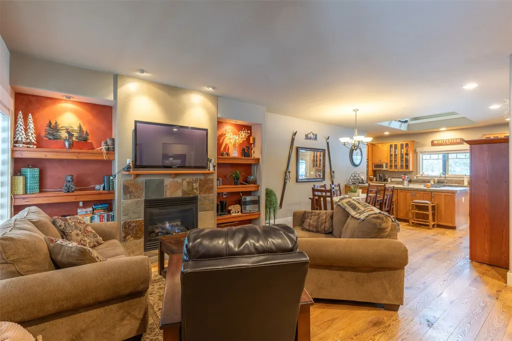 935 Pack Rat Lane Whitefish MT 59937
