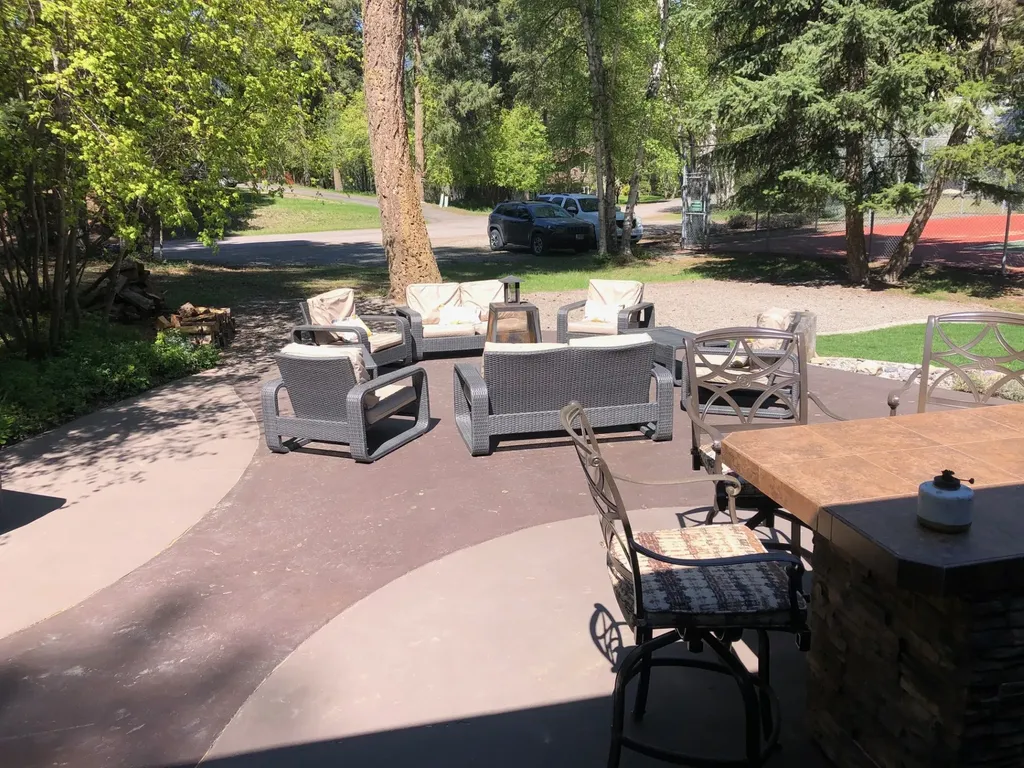 935 Pack Rat Lane Whitefish MT 59937
