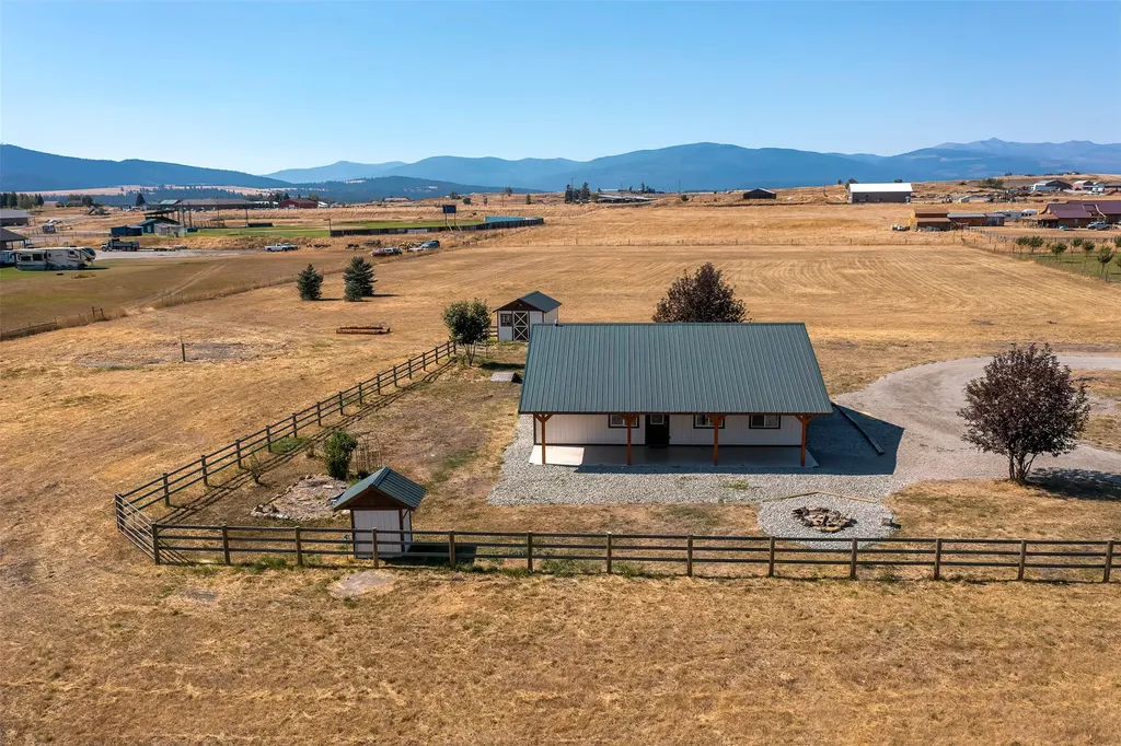 84 Hillside Lane Eureka MT 59917