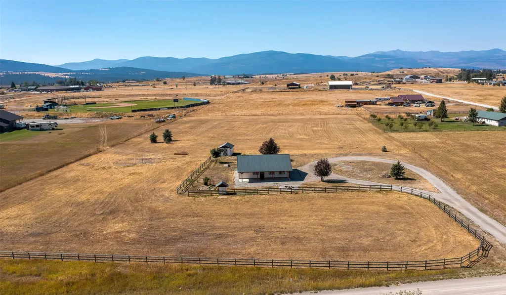84 Hillside Lane Eureka MT 59917