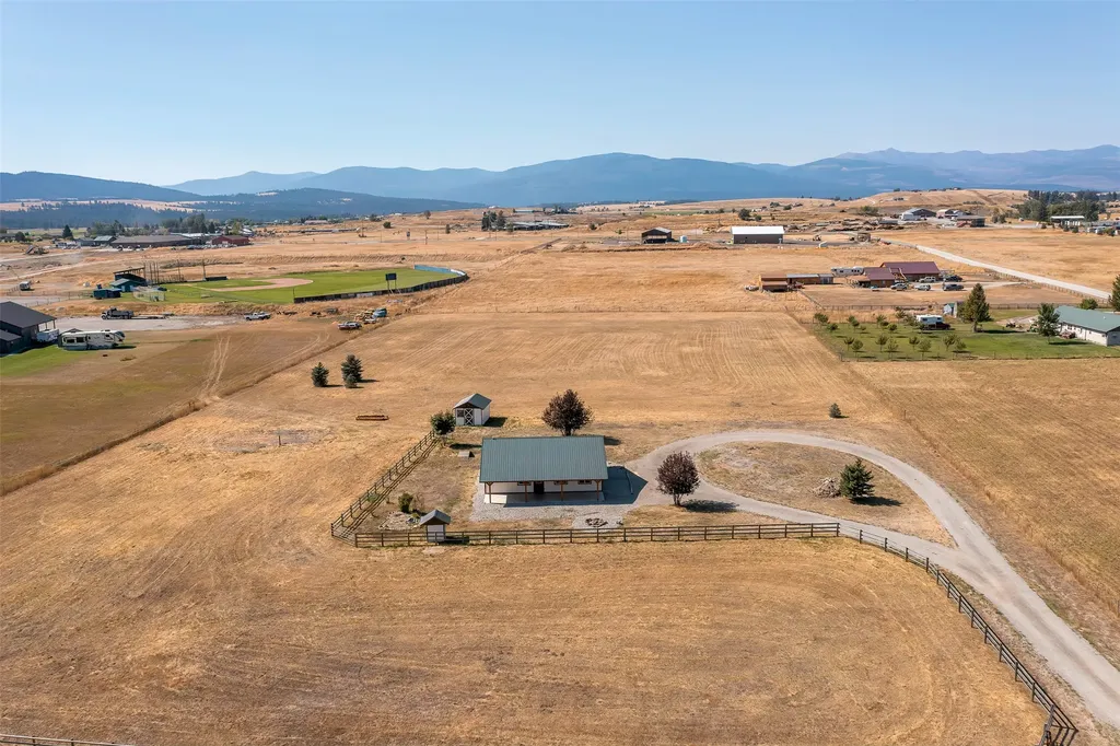 84 Hillside Lane Eureka MT 59917