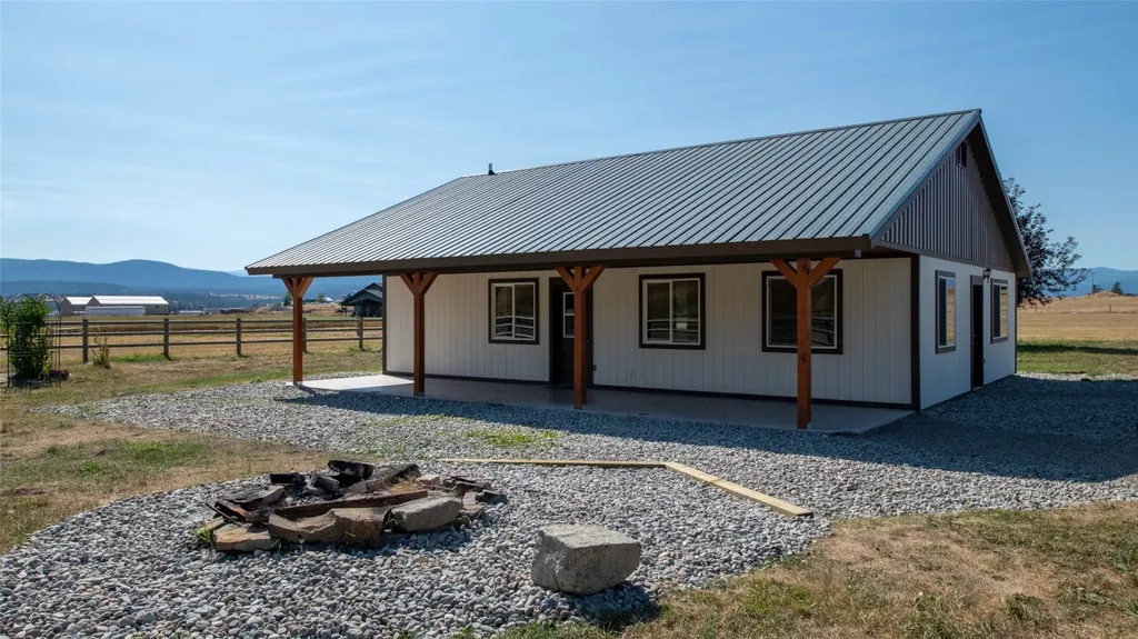 84 Hillside Lane Eureka MT 59917