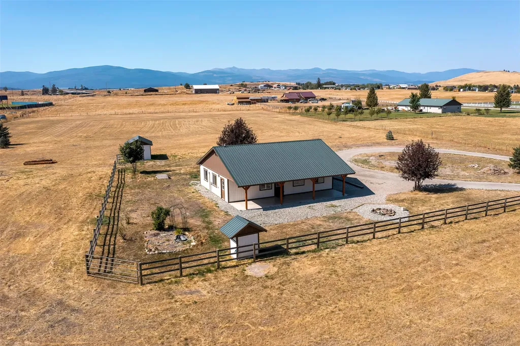 84 Hillside Lane Eureka MT 59917