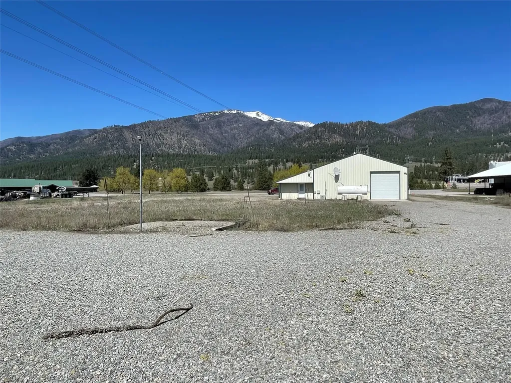 2718 Tradewinds Way Thompson Falls MT 59873
