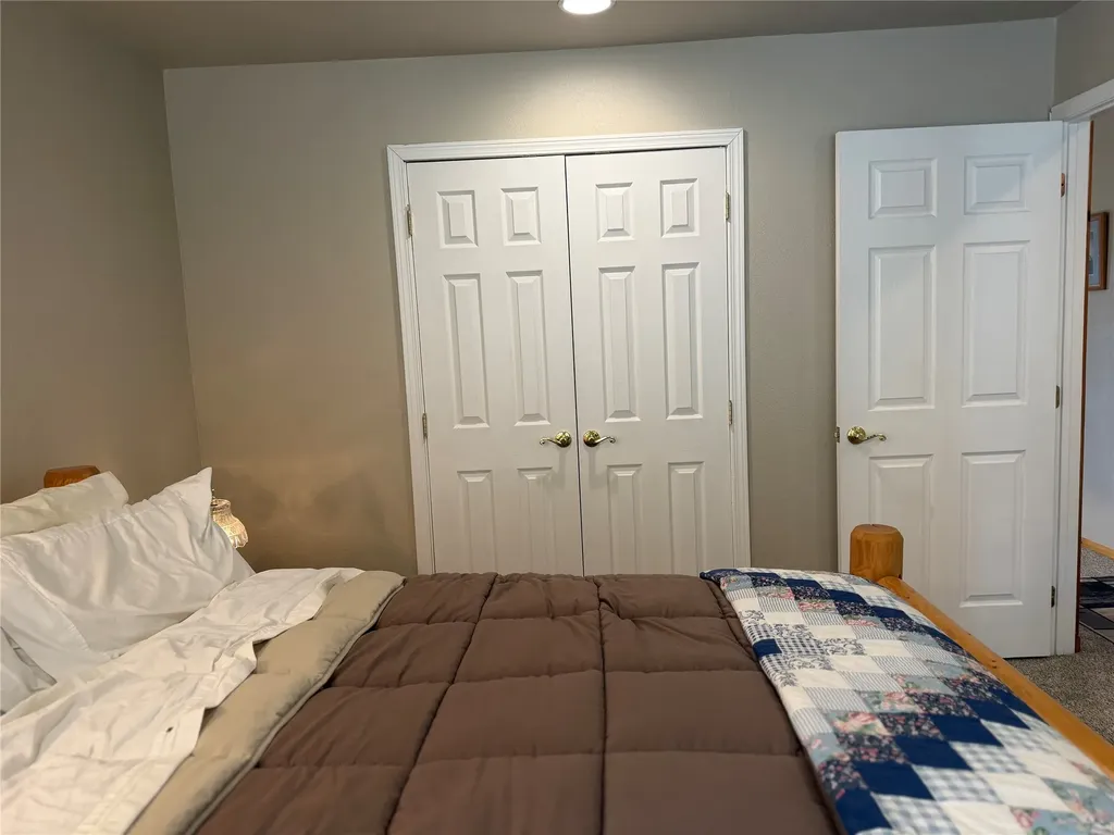 55 Lakeview Road Trout Creek MT 59874