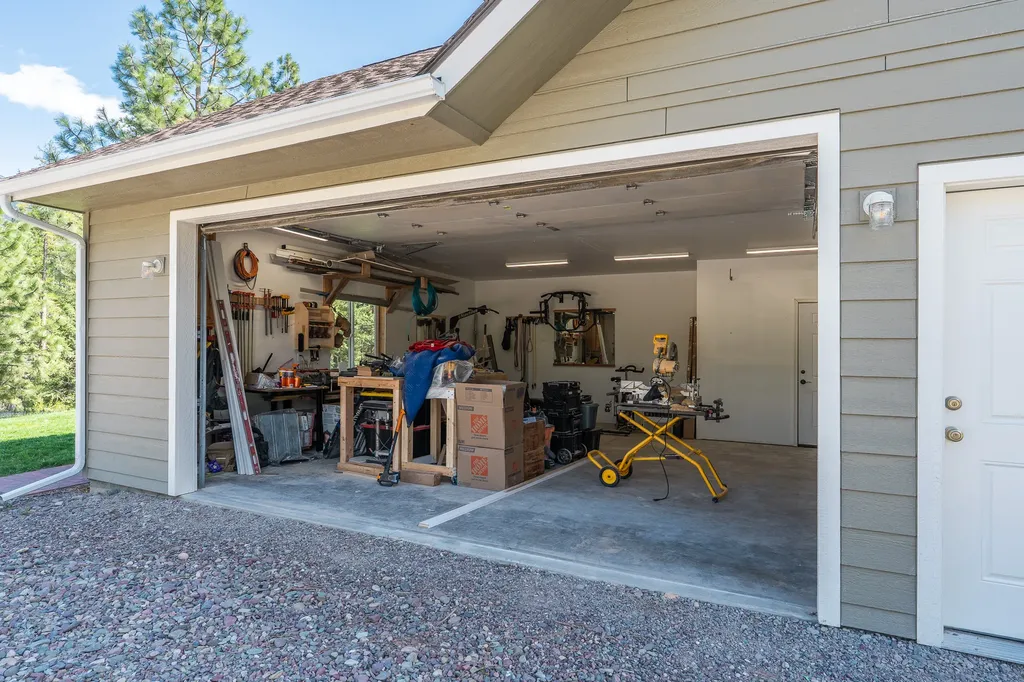 1004 Mooring Road Columbia Falls MT 59912