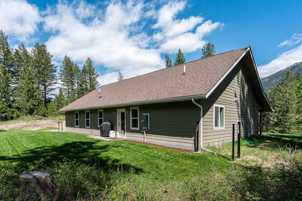 1004 Mooring Road Columbia Falls MT 59912