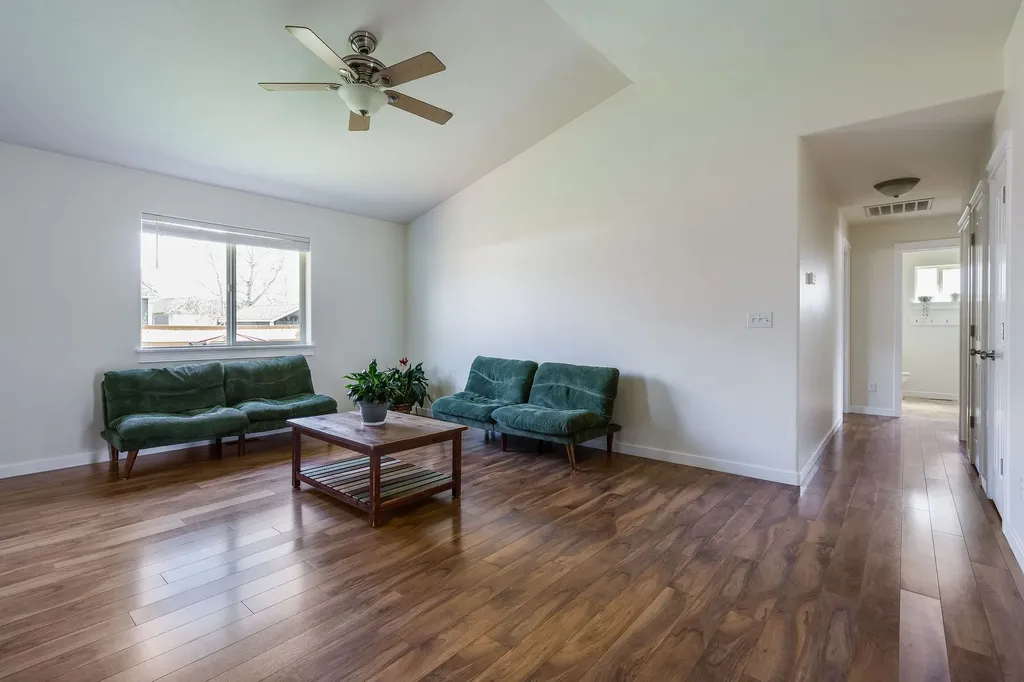 105 Oberlin Loop Kalispell MT 59901