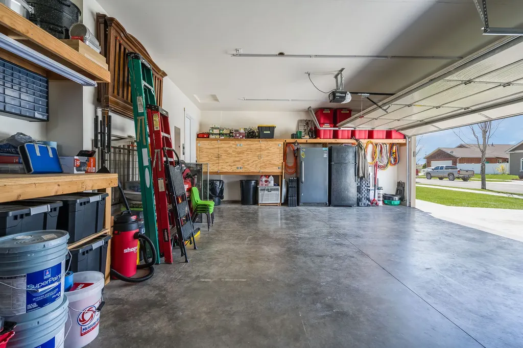105 Oberlin Loop Kalispell MT 59901
