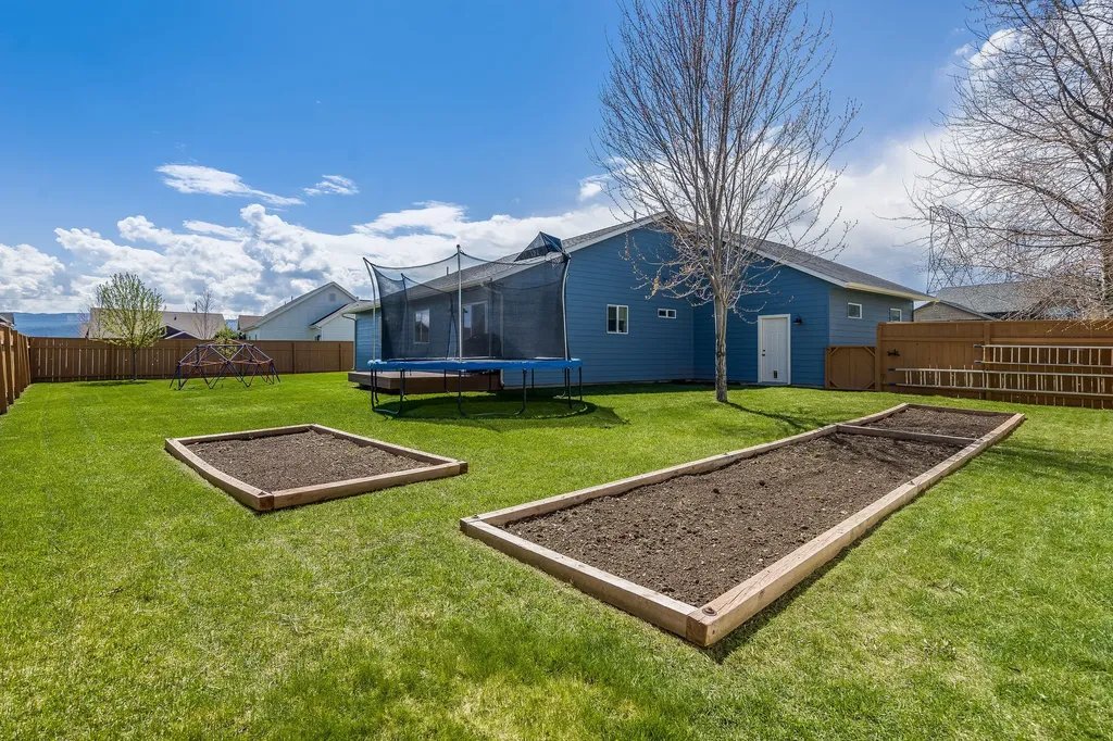 105 Oberlin Loop Kalispell MT 59901