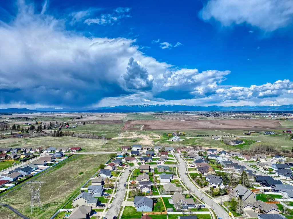 105 Oberlin Loop Kalispell MT 59901