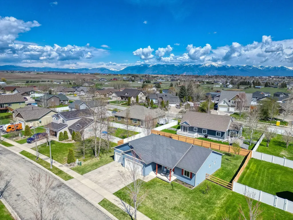 105 Oberlin Loop Kalispell MT 59901