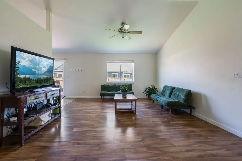 105 Oberlin Loop Kalispell MT 59901