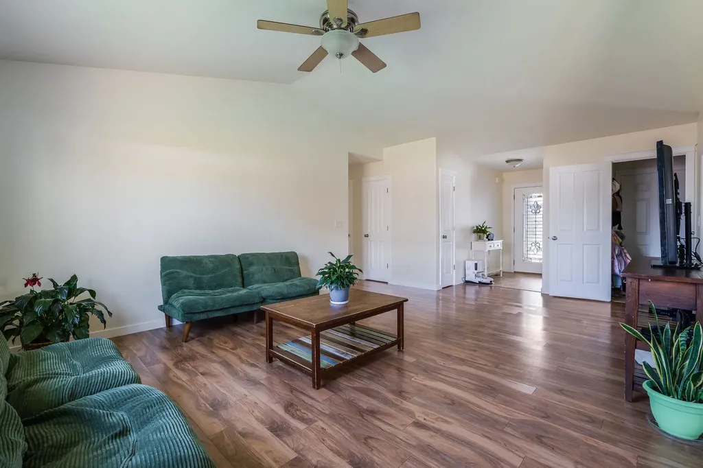 105 Oberlin Loop Kalispell MT 59901