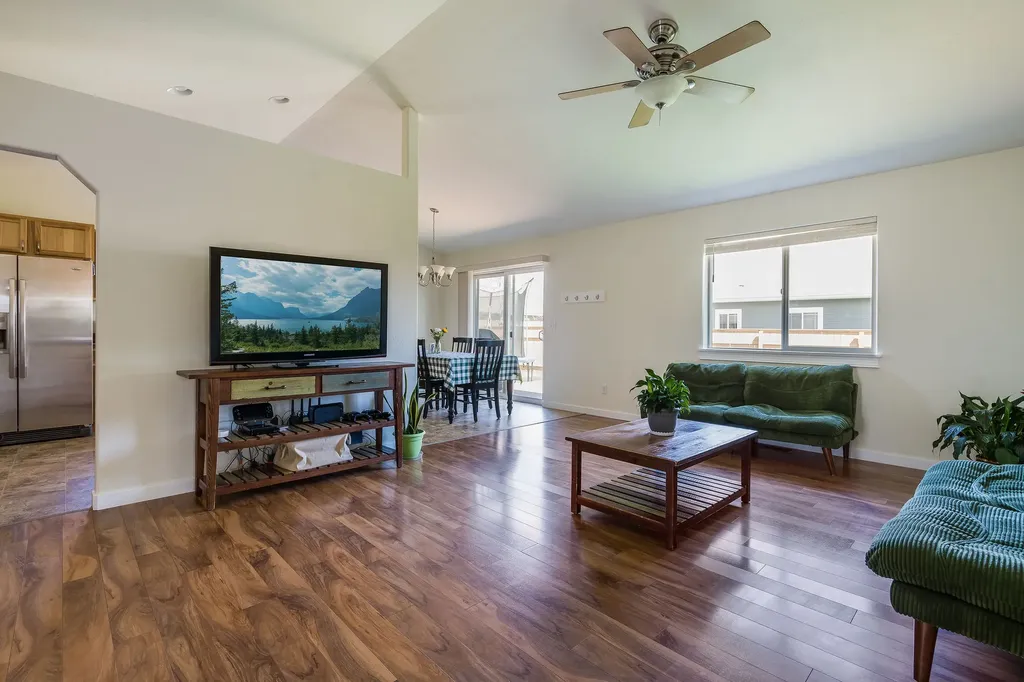 105 Oberlin Loop Kalispell MT 59901