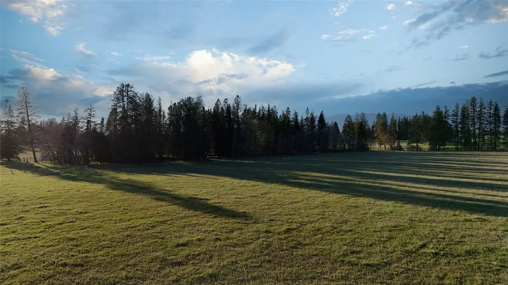 142 Fox Lane Columbia Falls MT 59912