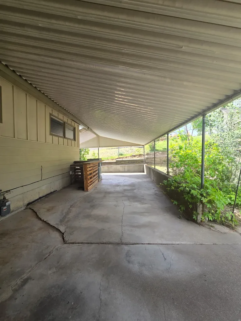 507 29th Avenue NE Great Falls MT 59404