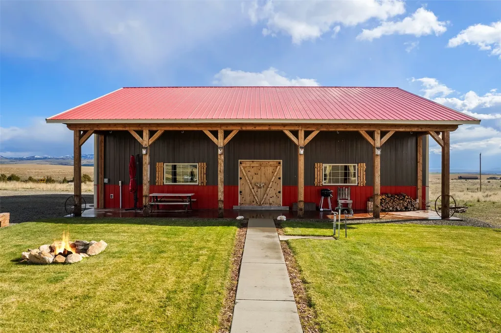 64 Dimanche Drive Townsend MT 59644